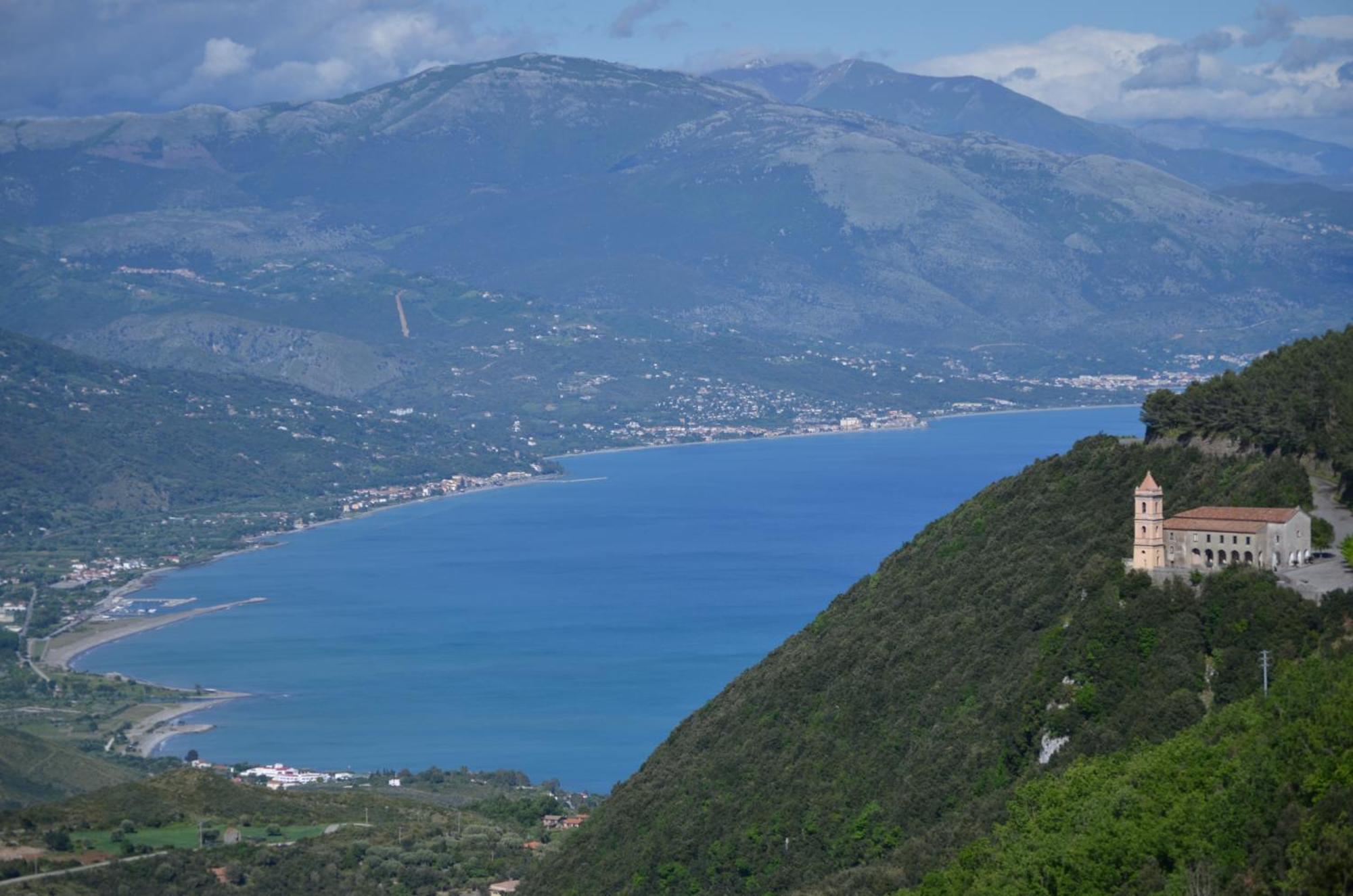Tre Borghi Villa San Giovanni a Piro Exteriör bild